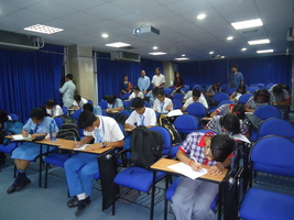 Hindi Essay Writing Competition -2017, SNBNCBS-6